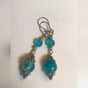 Dangle Handcrafted Earri…